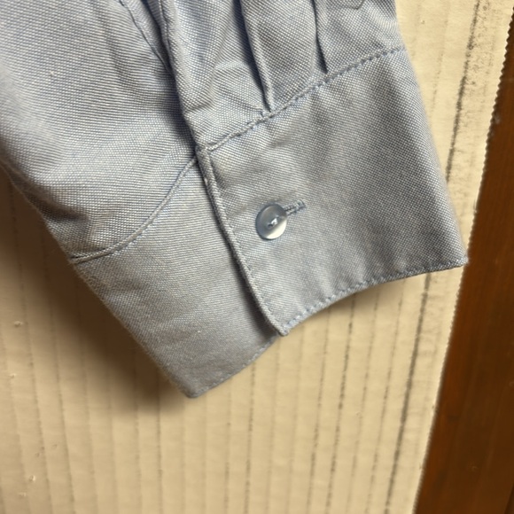 Modern Works Ladies Blue Button Up Shirt/Hidden Buttons Long Sleeves Size M - Picture 10 of 16